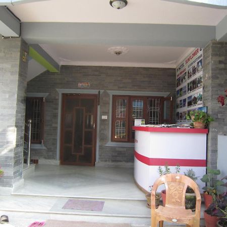 Hotel Sunflower Pokhara Exterior foto